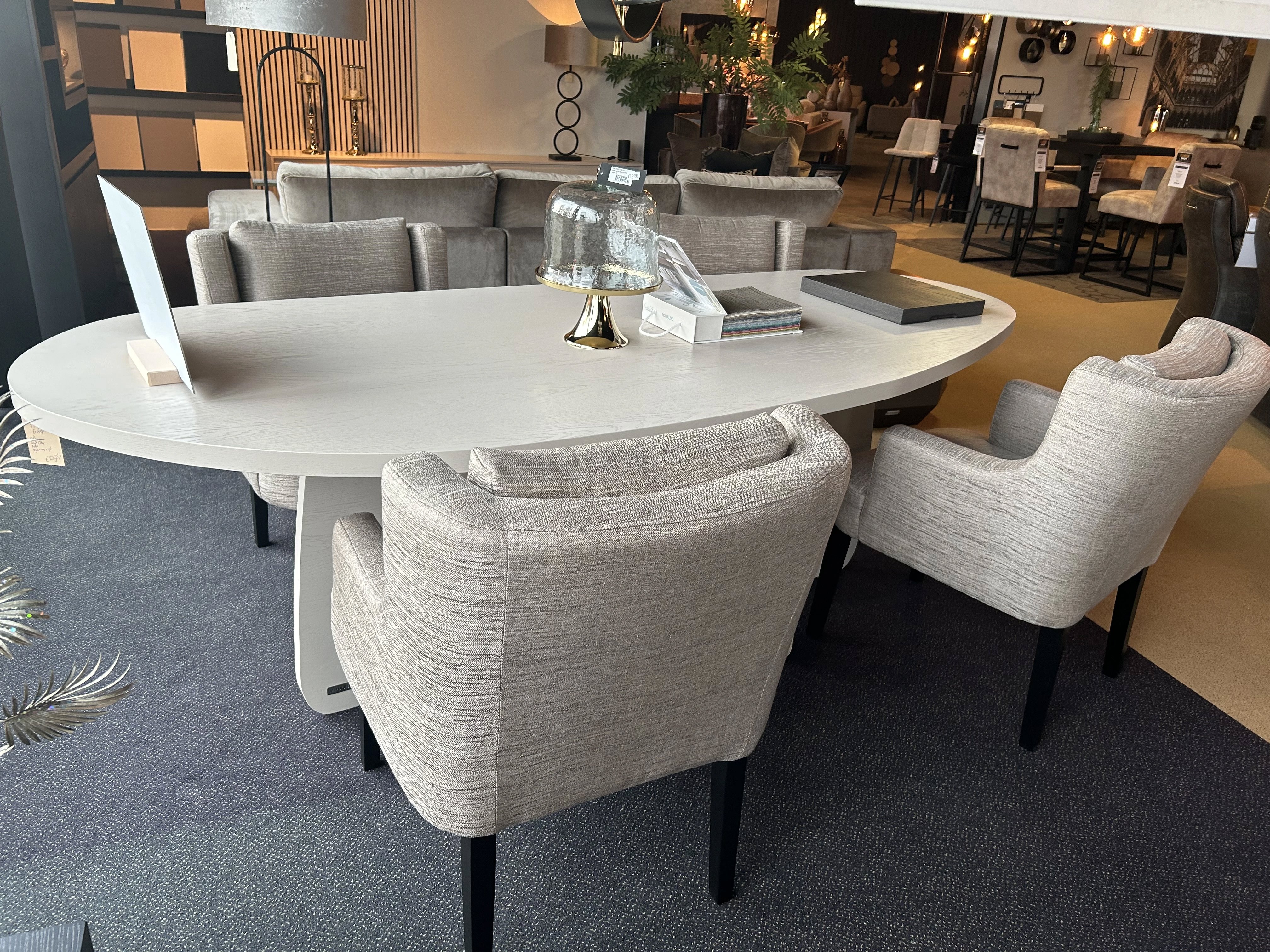 Meubelshop Emmen | Verkooppunt PUUUR Interiors