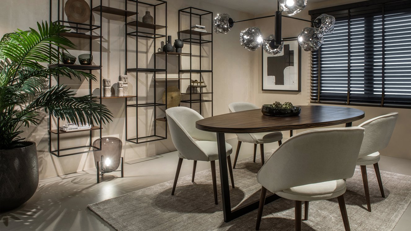 Bend Eetkamerstoel Laag