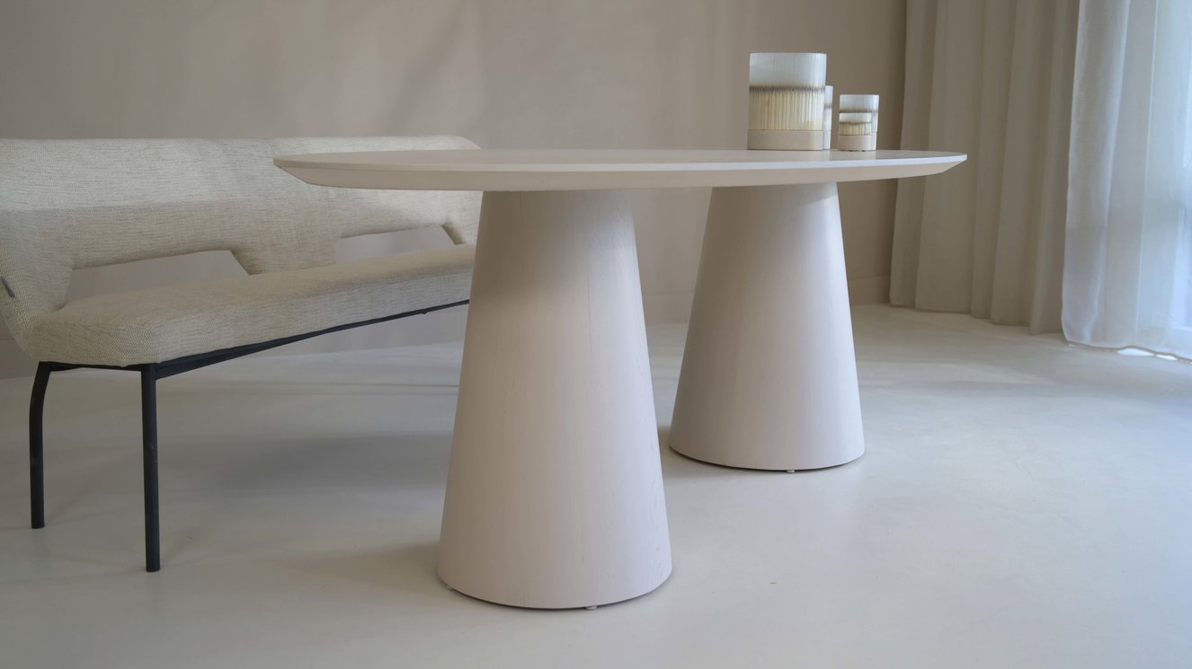 Reggio Double Cylinder Eettafel Ovaal Eiken