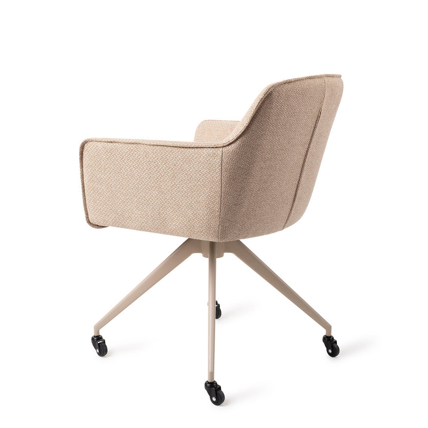 Hofu Wild Walnut Eetkamerstoel Glide Beige