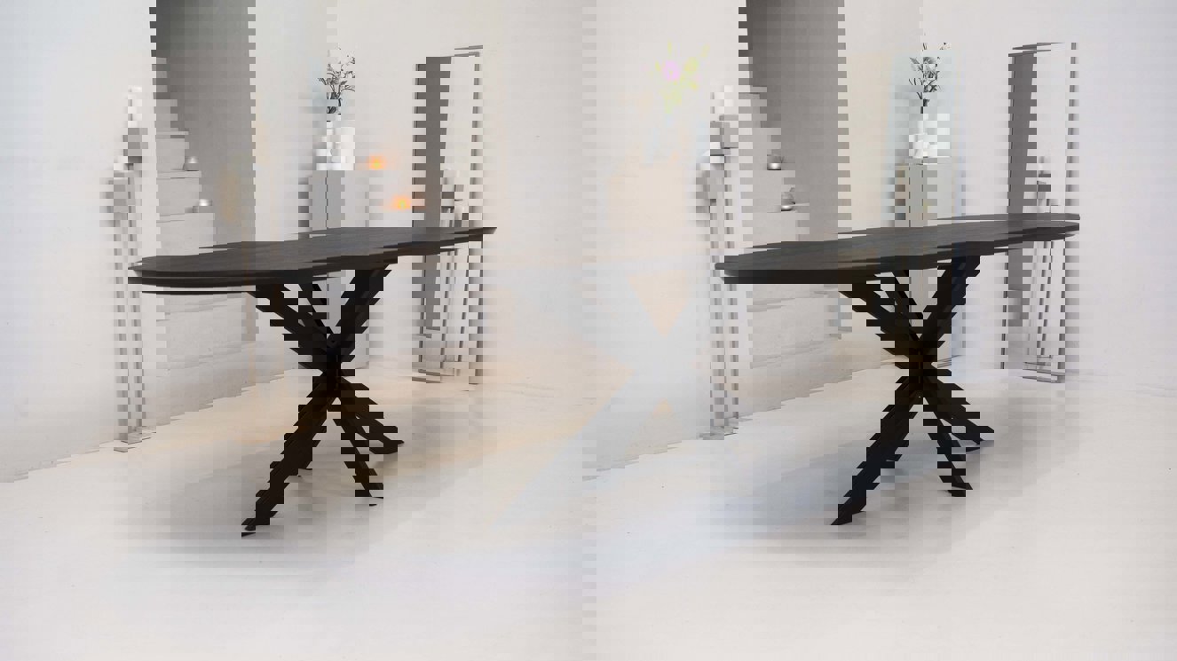 Milano Eettafel Half Ovaal Eiken