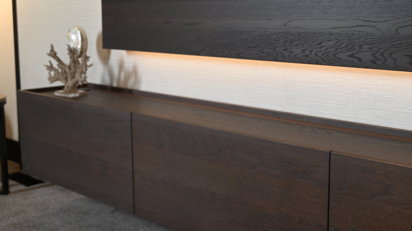 Tv-Meubel	Barone 4 Kleppen Hangend Eiken