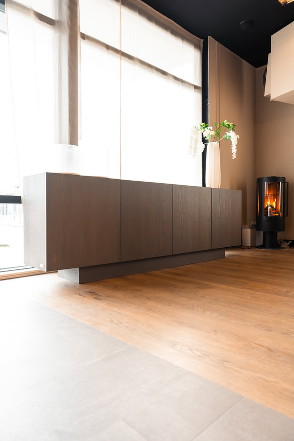 Barone Dressoir 4-deurs Staand Eiken