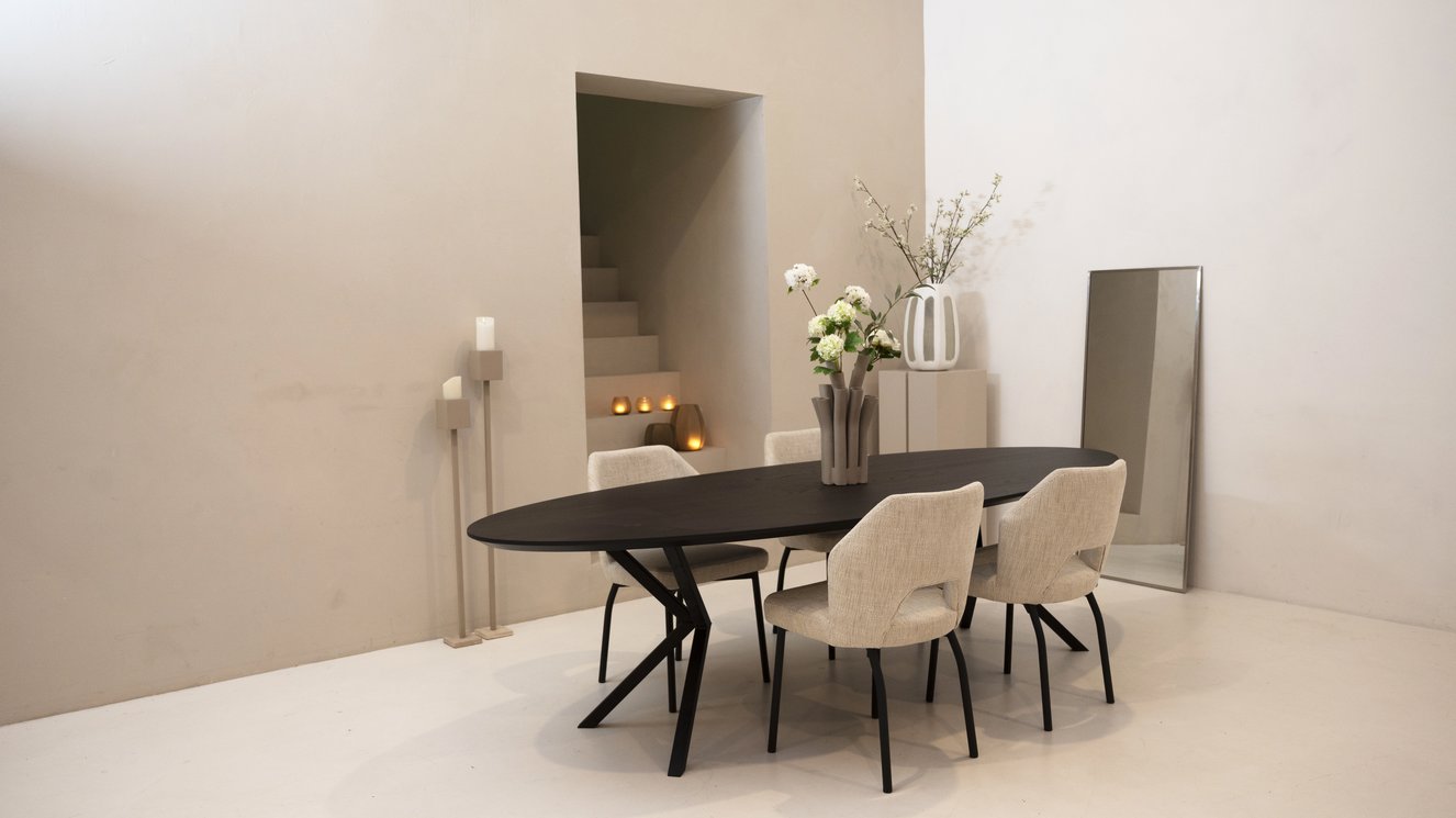 Capri Eettafel Ovaal Eiken