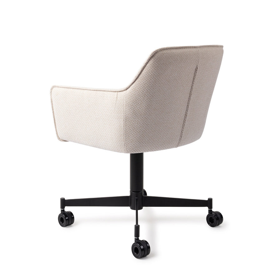 Hofu Enoki Eetkamerstoel Caster Black