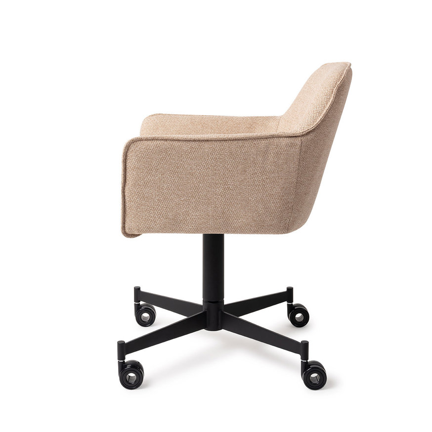 Hofu Wild Walnut Eetkamerstoel Caster Black