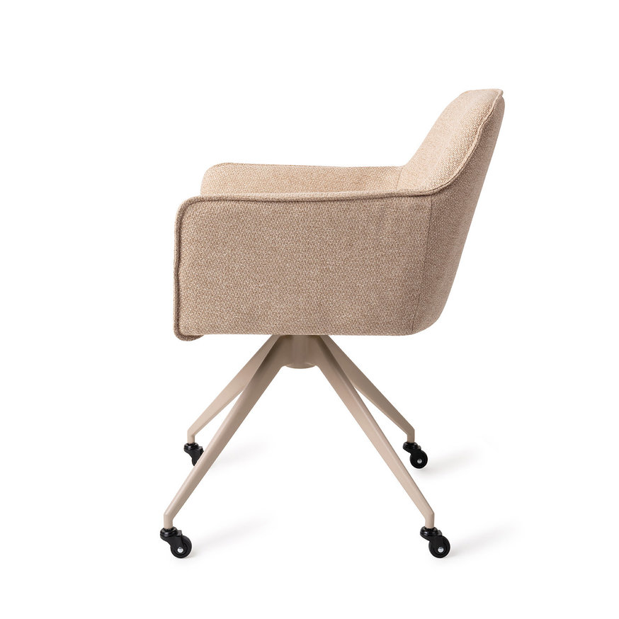 Hofu Wild Walnut Eetkamerstoel Glide Beige