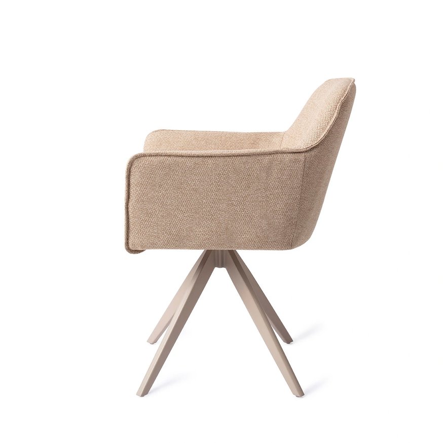Hofu Wild Walnut Eetkamerstoel Turn Beige