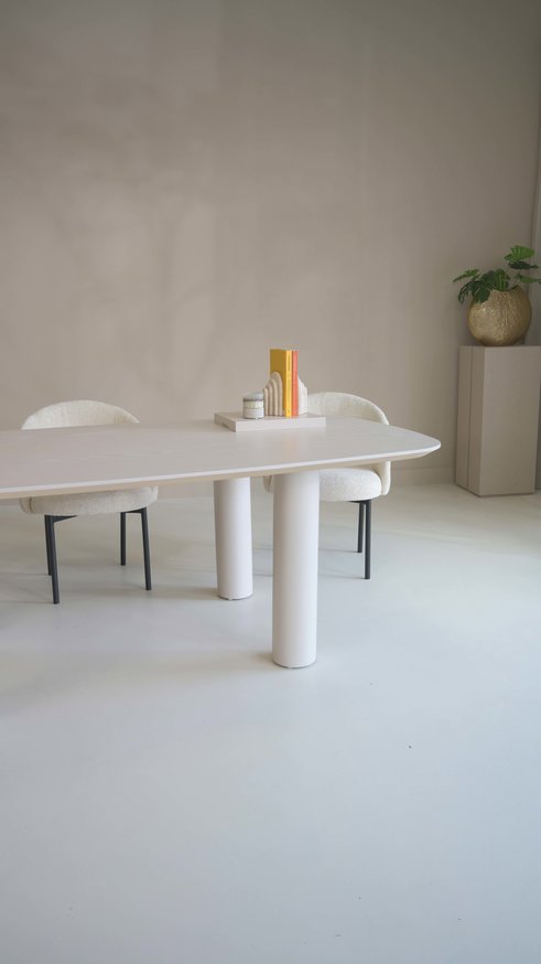 Palermo Massive 4-Round Eettafel Deens Ovaal Eiken