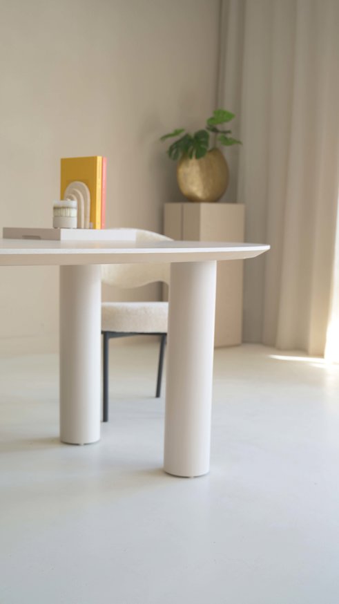 Palermo Massive 4-Round Eettafel Ovaal Eiken