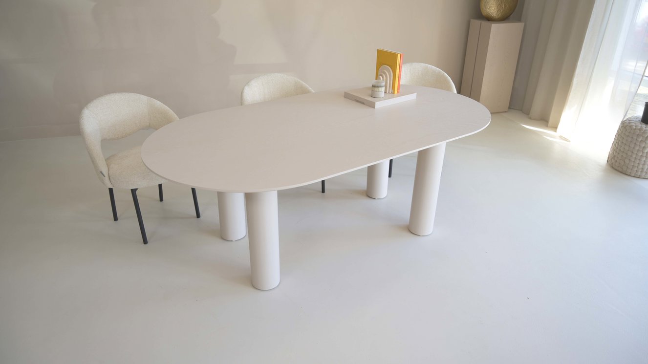 Palermo Massive 4-Round Eettafel Pil Eiken