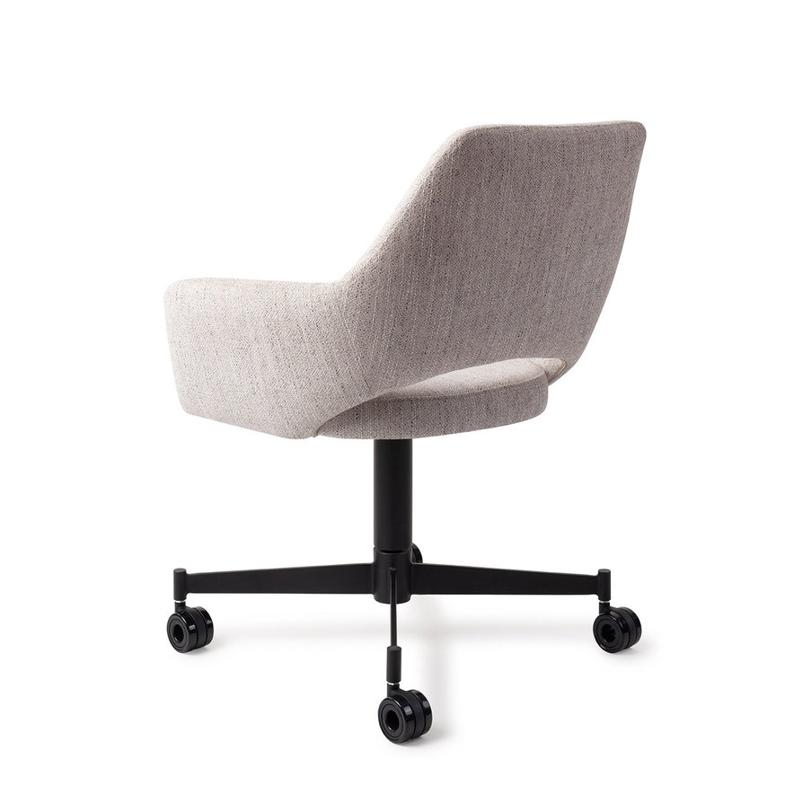 Yanai Pigeon Eetkamerstoel Caster Black