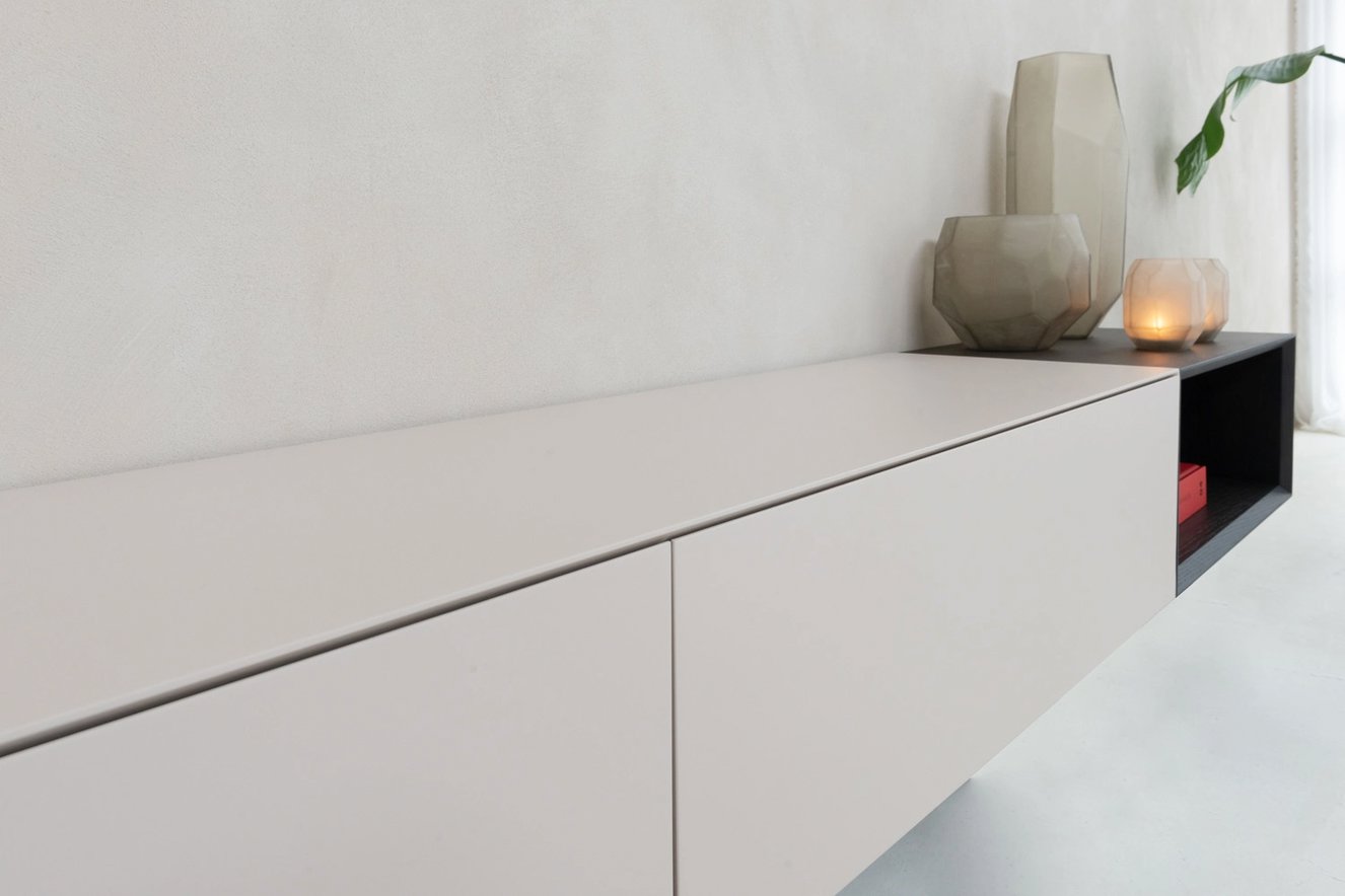 Tv-Meubel	Zyan 3 Kleppen MDF met Eiken Vak