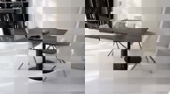 Vierkante eettafel Modena met stalen poot | PUUUR
